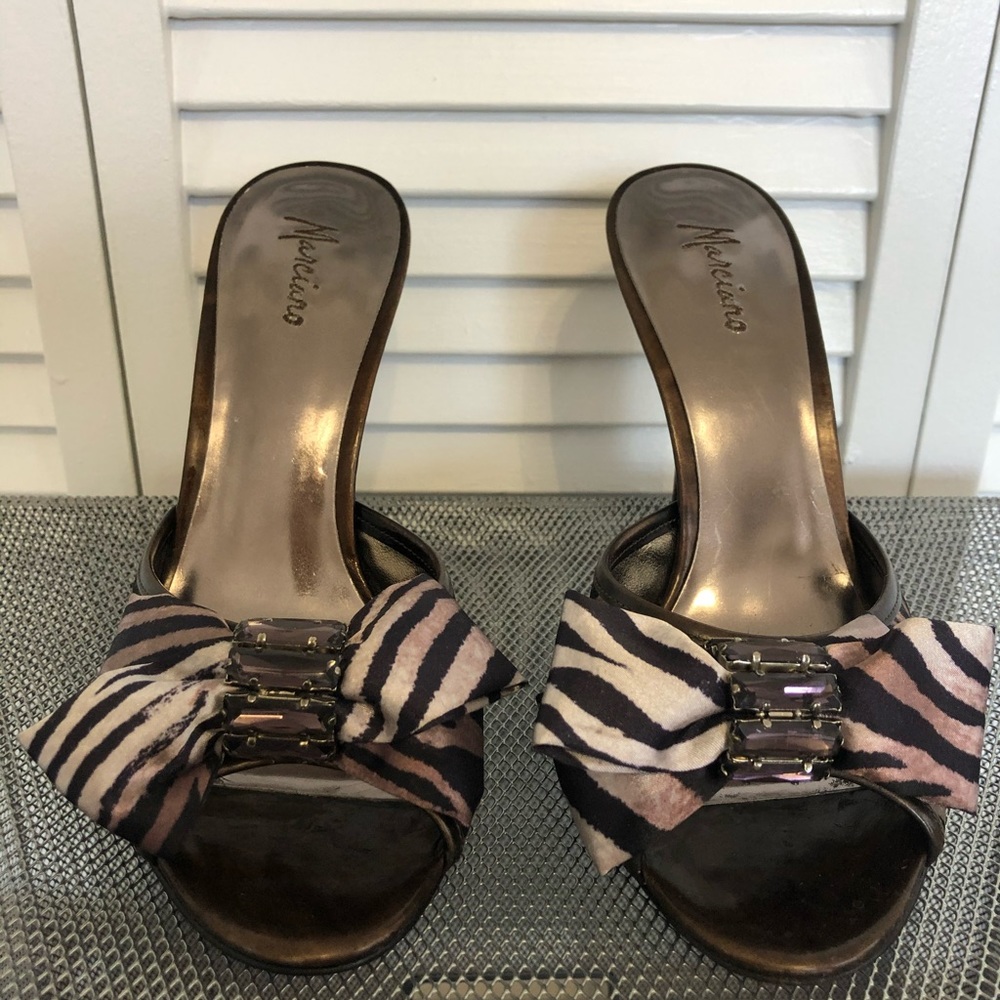 MARCIANO PM DELLIA Stilettos Size 7 silk bow - Picture 3 of 14